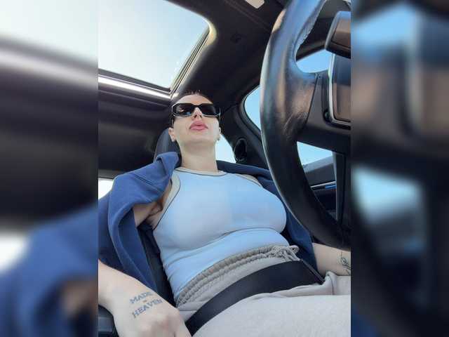 Violet888 live cam on BongaCams