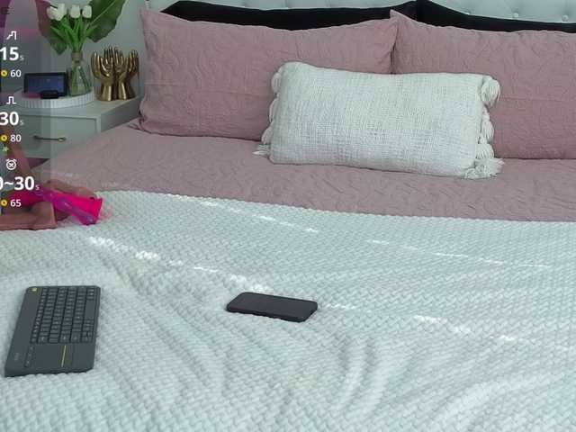VioletBaby live cam preview