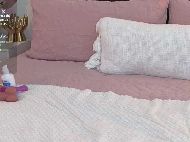 VioletBaby live cam preview