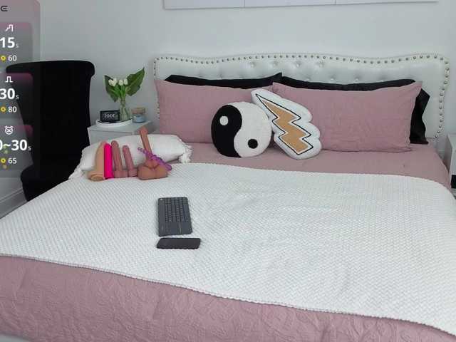 Violet888 live cam on BongaCams