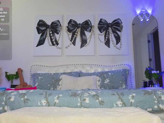 Violet888 live cam on BongaCams