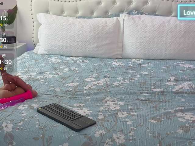 Violet888 live cam on BongaCams