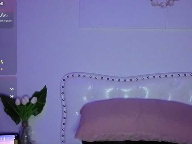 Violet888 live cam preview