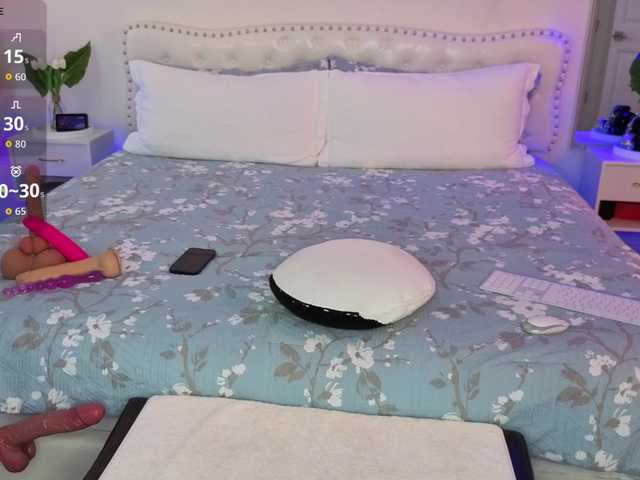 Violet888 live cam on BongaCams