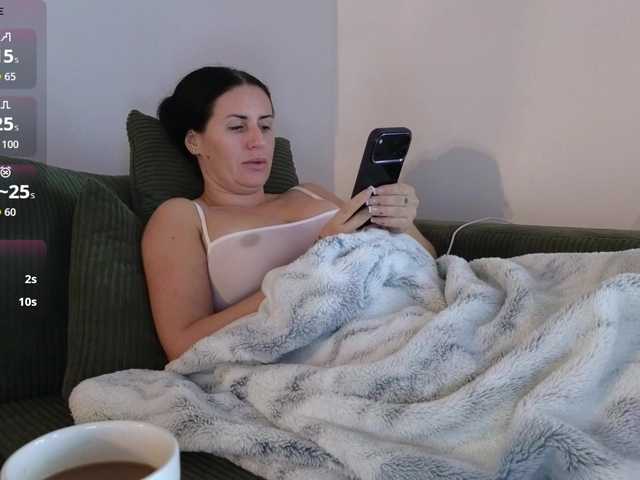Violet888 live cam on BongaCams