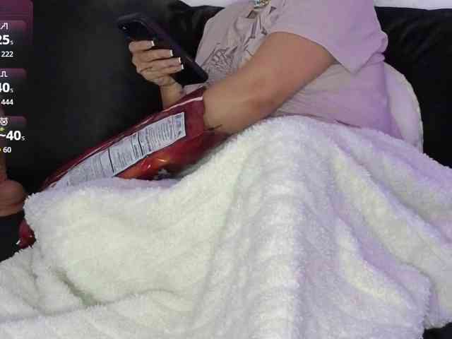 VioletBaby webcam