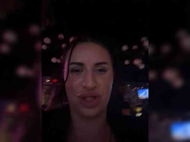 VioletBaby webcam