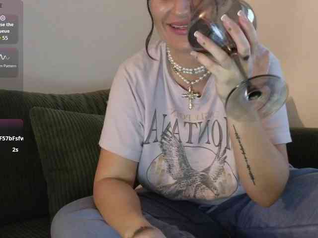 VioletBaby webcam