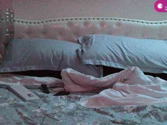 Violet888 Live Webcam on BongaCams