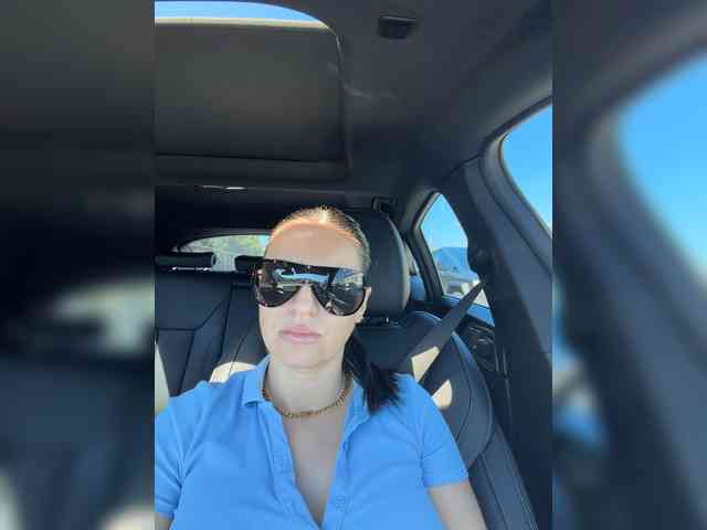 VioletBaby webcam