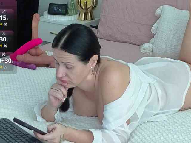VioletBaby webcam