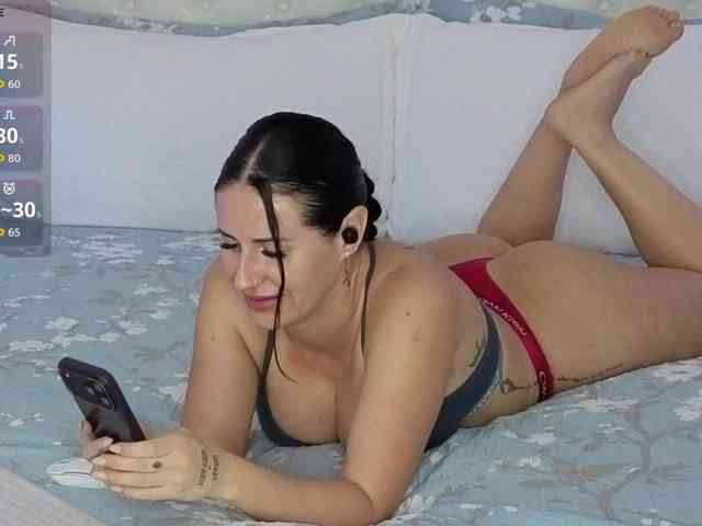VioletBaby webcam