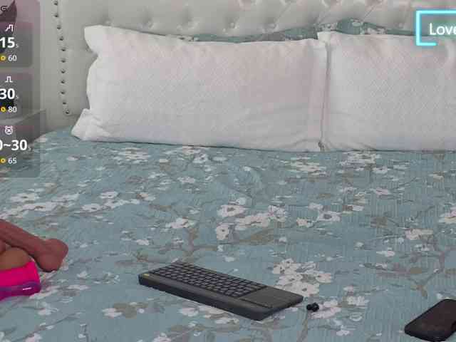 VioletBaby webcam