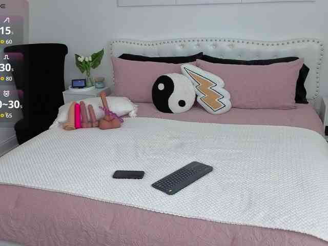 VioletBaby webcam