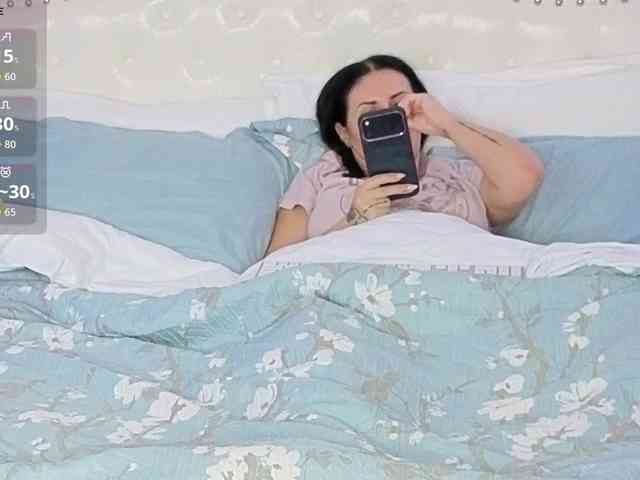 VioletBaby webcam