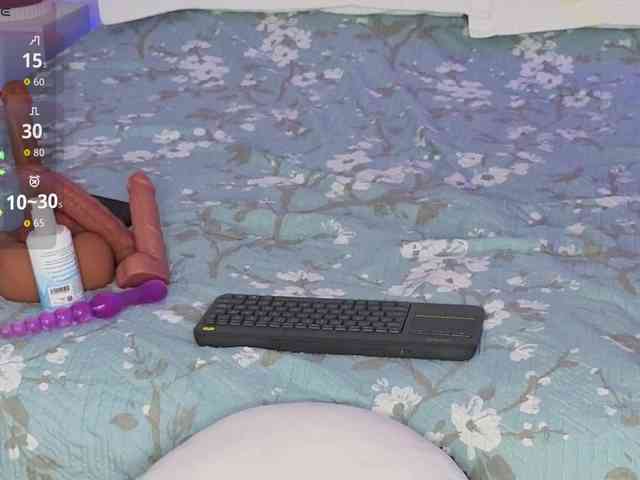 VioletBaby webcam