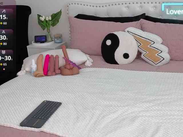 VioletBaby webcam
