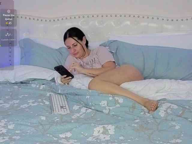 VioletBaby webcam