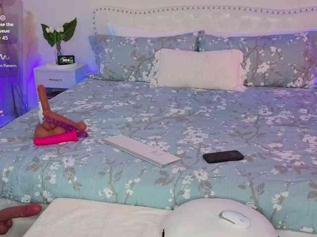 VioletBaby webcam
