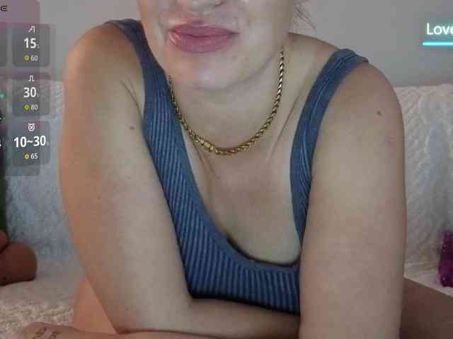 VioletBaby webcam