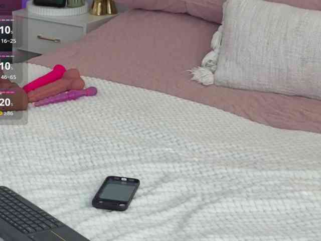 VioletBaby webcam
