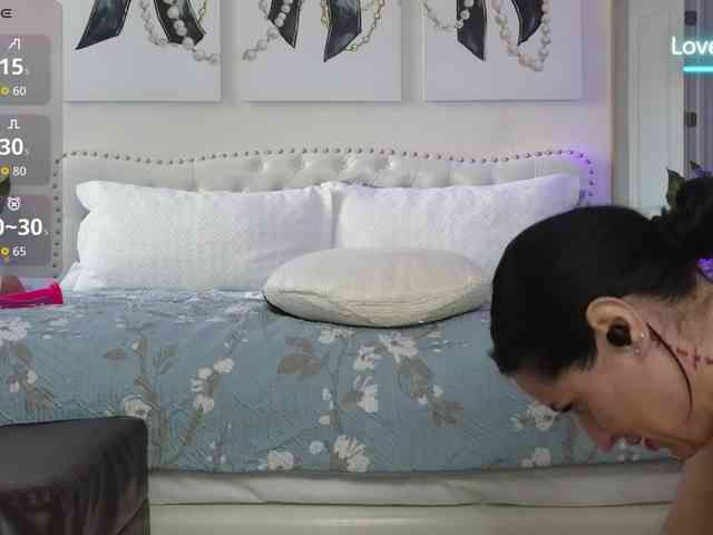 VioletBaby webcam