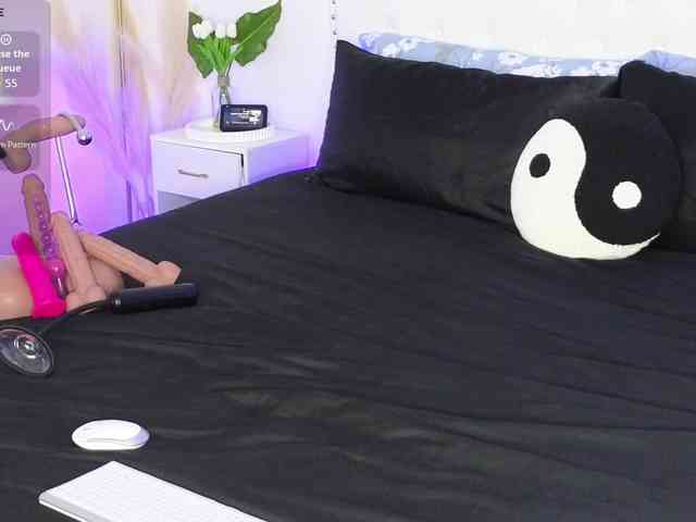 VioletBaby webcam