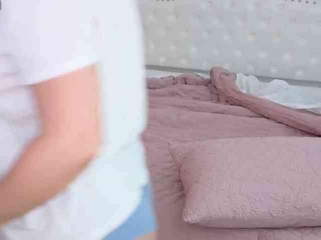 VioletBaby webcam