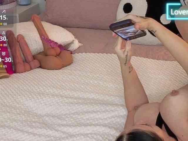 VioletBaby webcam
