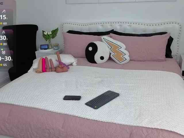 VioletBaby webcam