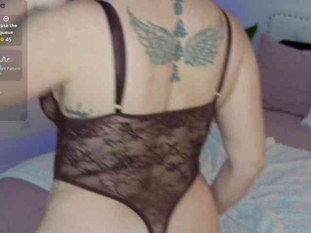 VioletBaby webcam