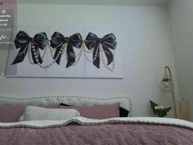VioletBaby webcam