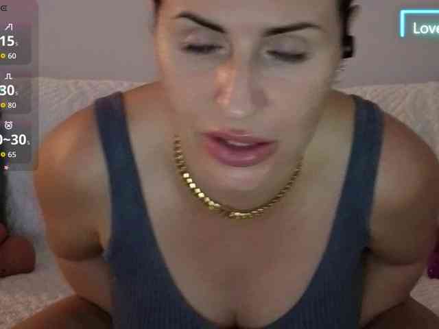 VioletBaby webcam
