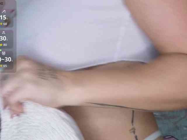VioletBaby webcam