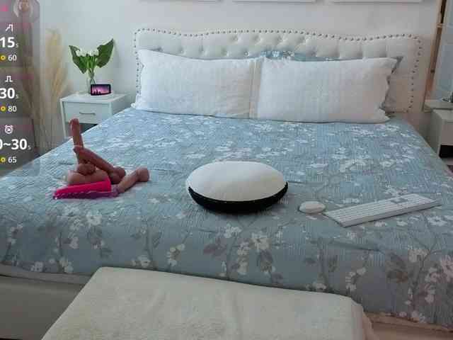 VioletBaby webcam