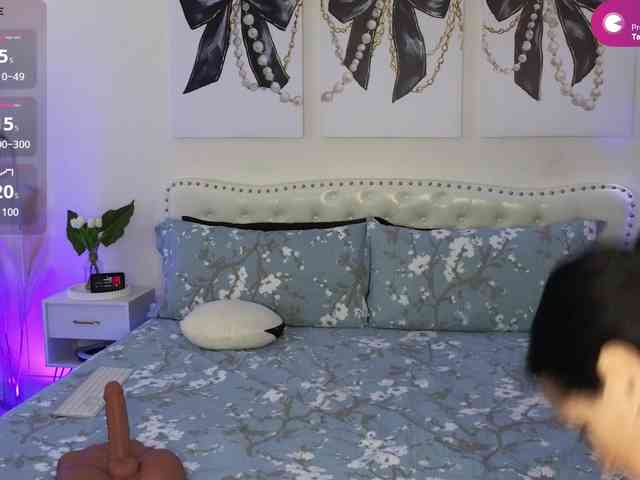 VioletBaby webcam