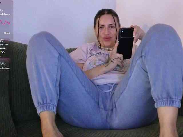 Violet888 Sex Cam Show