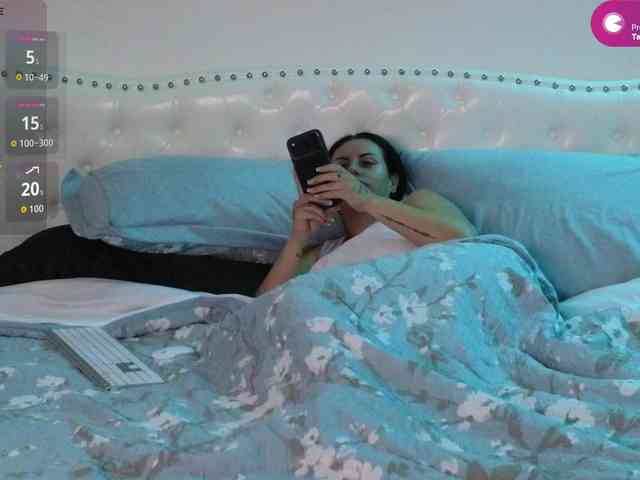 Violet888 Live Webcam on BongaCams