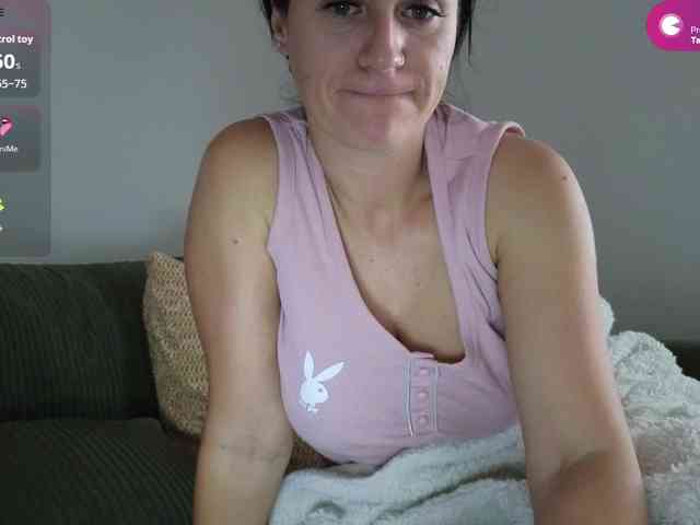 VioletBaby webcam