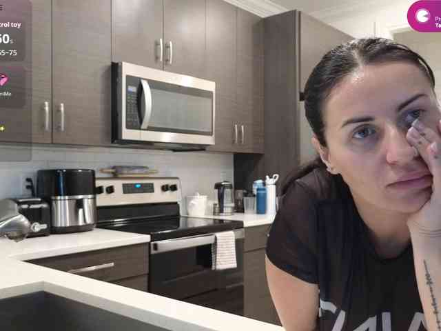 VioletBaby webcam