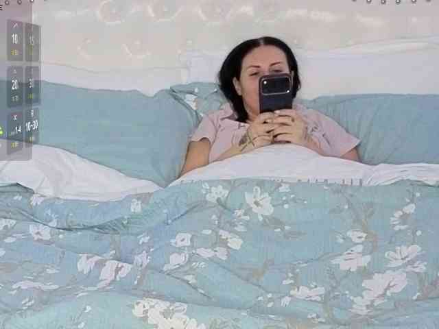 VioletBaby webcam