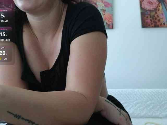 VioletBaby webcam