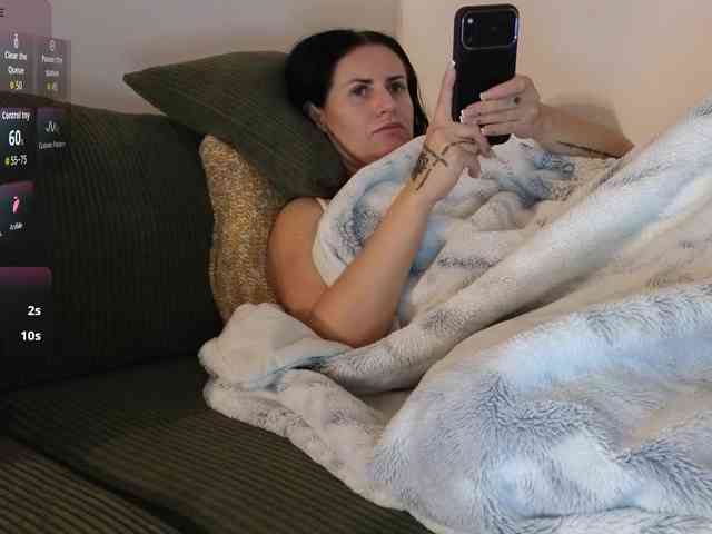 VioletBaby webcam
