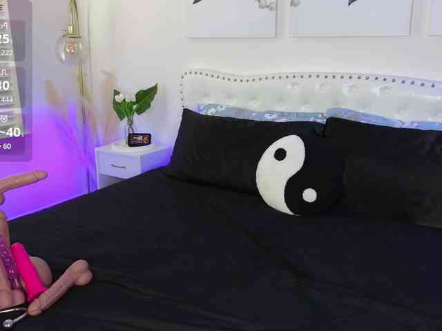 VioletBaby webcam