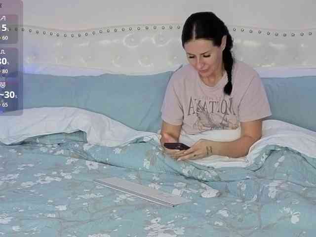 VioletBaby webcam