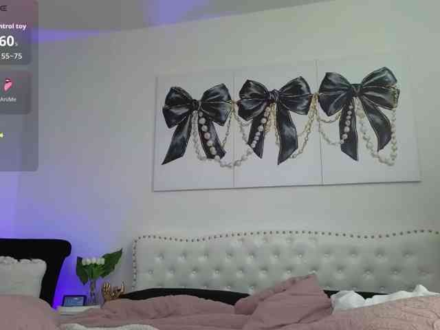 VioletBaby webcam