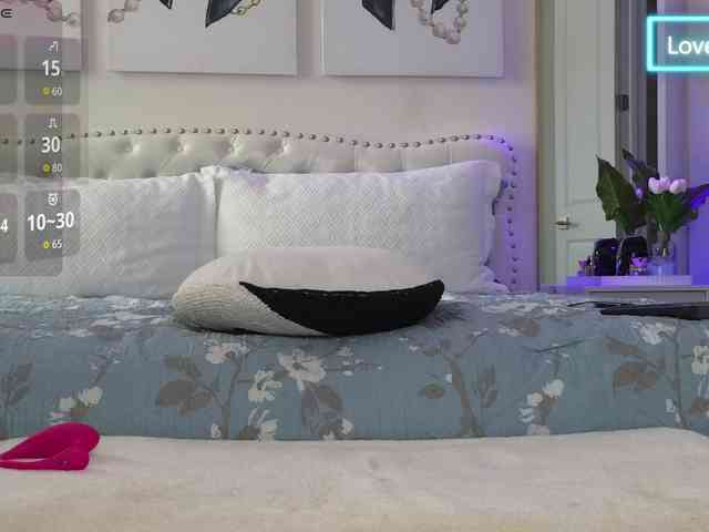 VioletBaby webcam