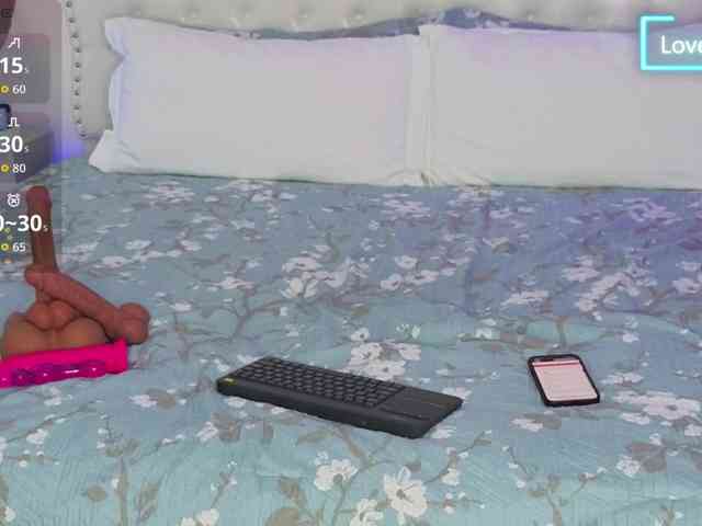 VioletBaby webcam