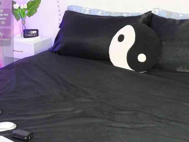 VioletBaby webcam