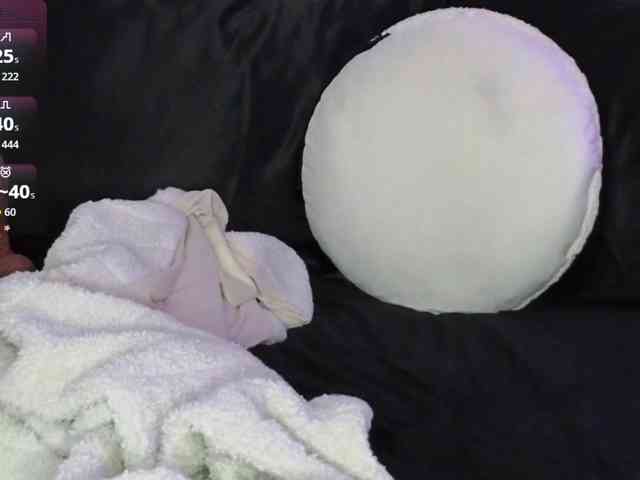 VioletBaby webcam